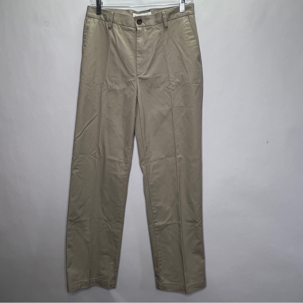 Nwt Khaki Flat front Men’s Pants-size 29Wx29L
